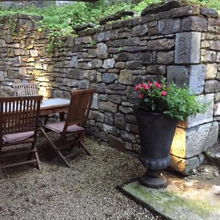 Orangerie De Blier A L'Affenage Hotell Érezée Exteriör bild