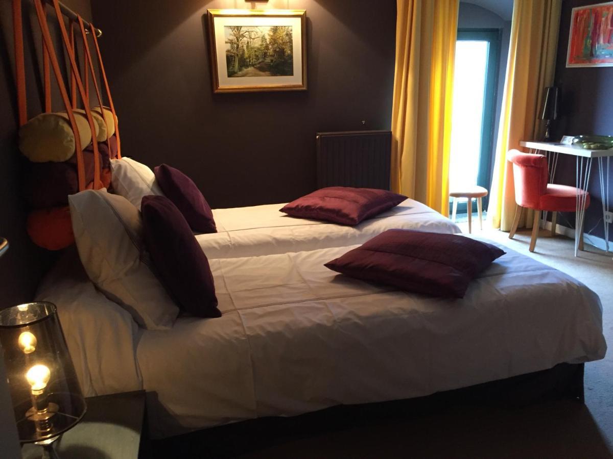 Orangerie De Blier A L'Affenage Hotell Érezée Exteriör bild